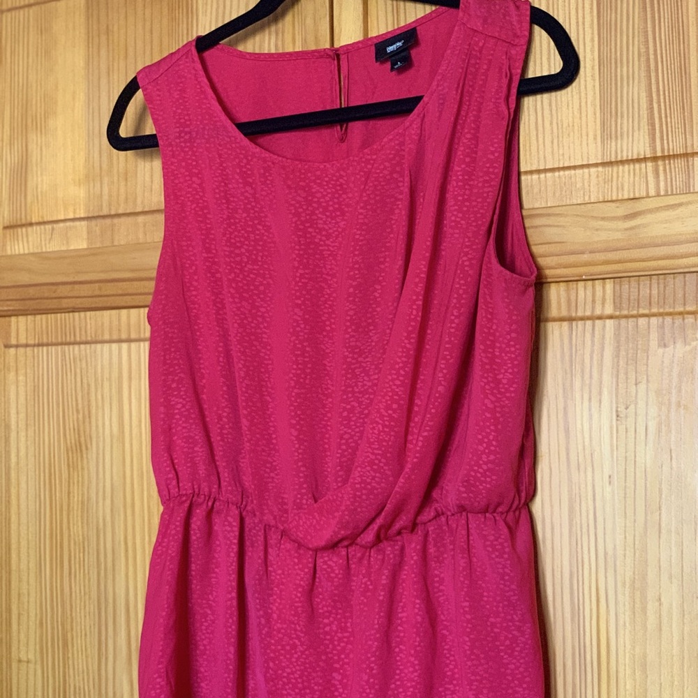 Mossimo size large women’s blouse, bright pink perfect for work 💁🏻‍♀️